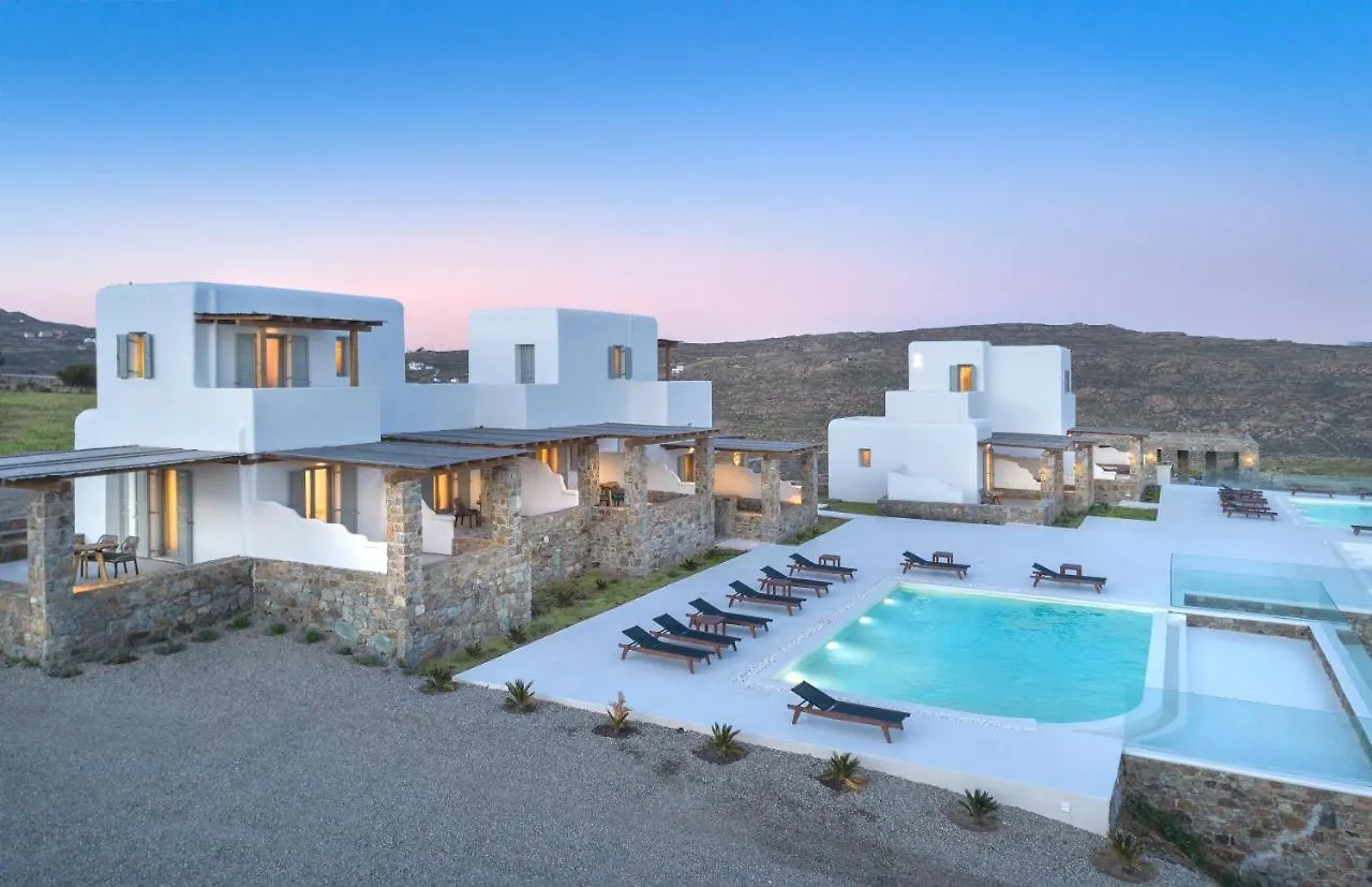 Legendary Suites Mykonos Town 4*,